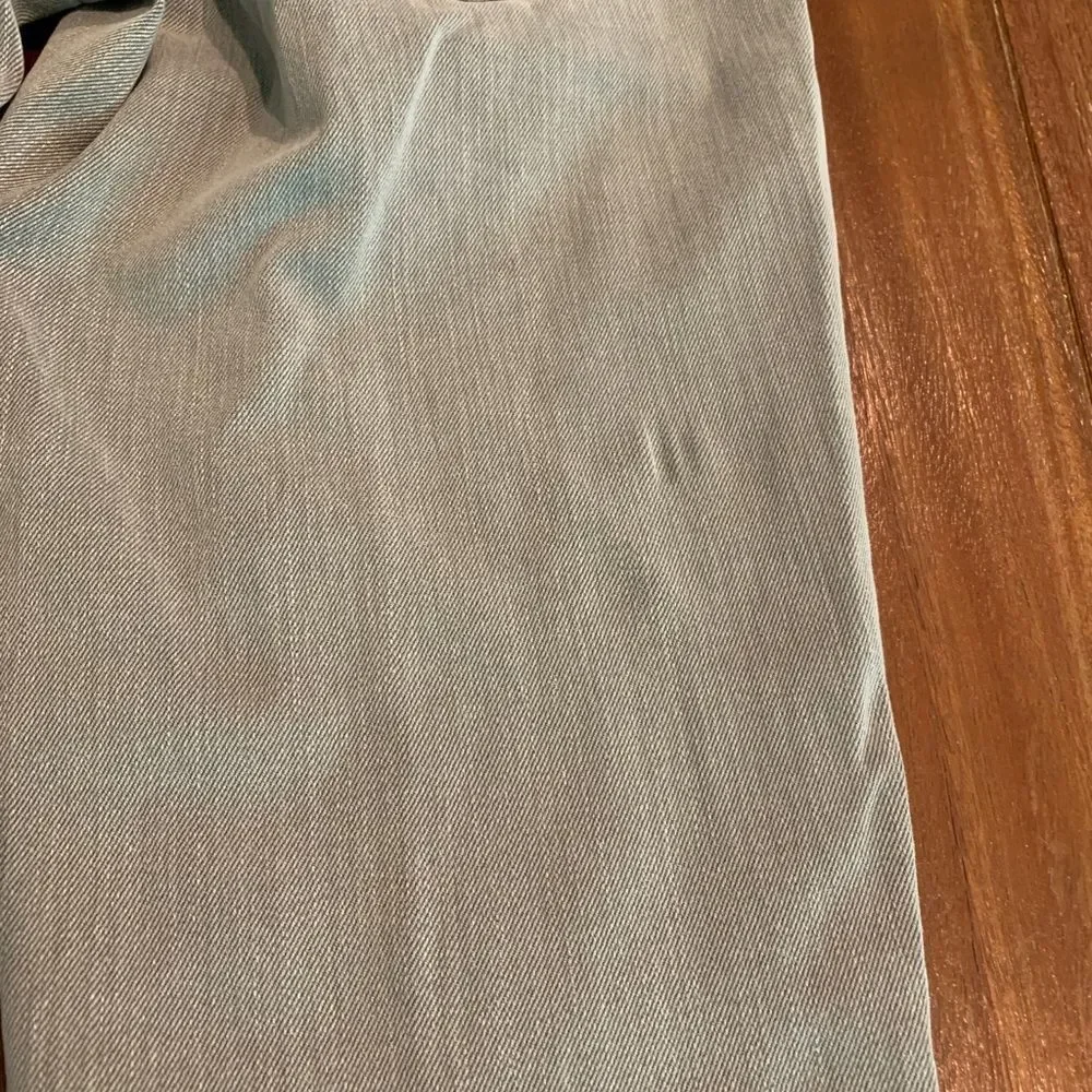 Sold - Picture 6 of 10